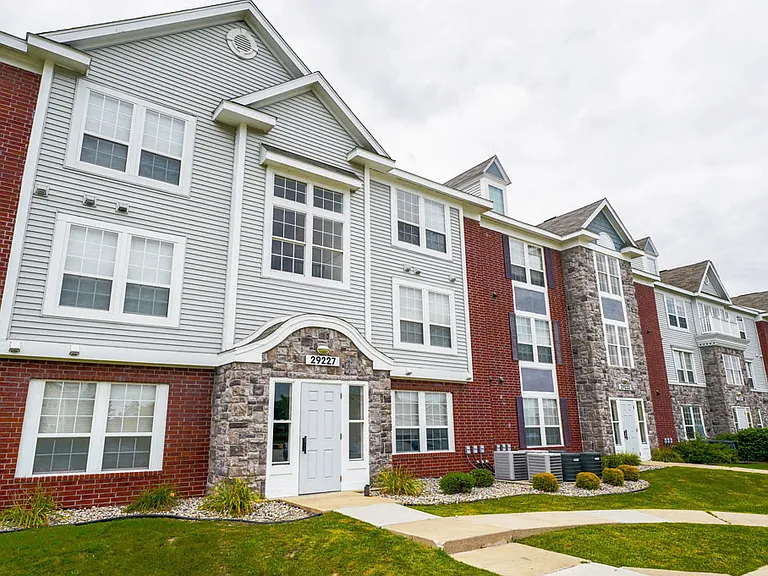 Tracy Creek Apartment Homes — Photo 44