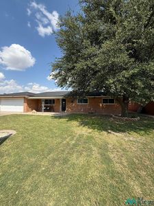 2320 N Cielo Dr, Hobbs, NM, 88240
