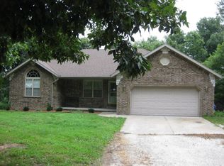 544 S Metzletein Rd, Clever, MO 65631