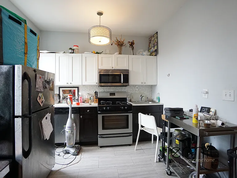 17-34 Menahan St #3F — Photo 11