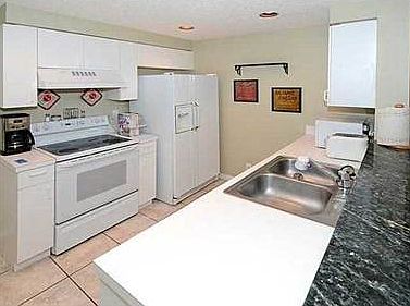 5th image of 1430 Barcelona Way