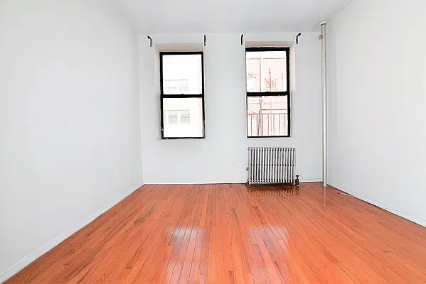 Rented by J Misrahi Realty Corp | media 2