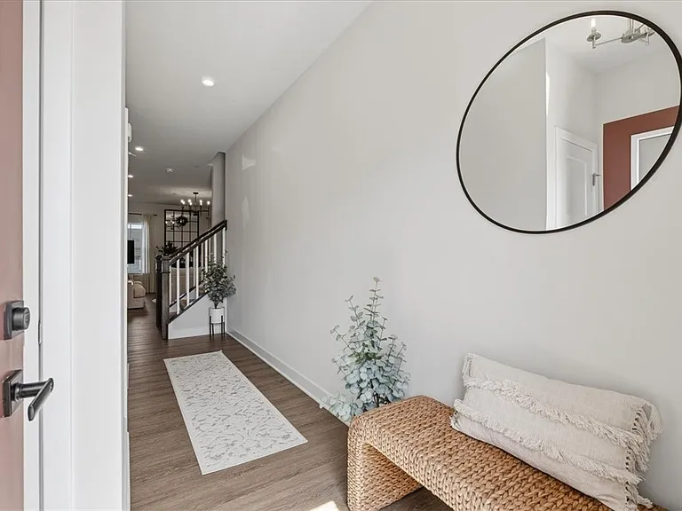 5203 Spruce Rd — Photo 3