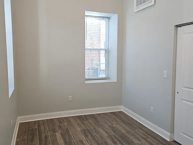 59 E High St #A — Photo 12