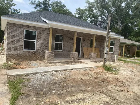 2956 Fennell St, Mobile, AL 36607