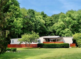 46 Reiber Rd, West Middlesex, PA 16159