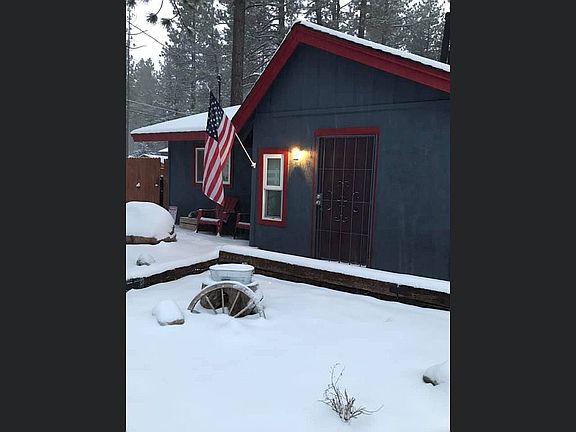 4th image of 801 W Rainbow Blvd