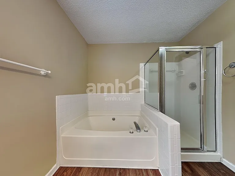 12719 Diamond Dr — Photo 14