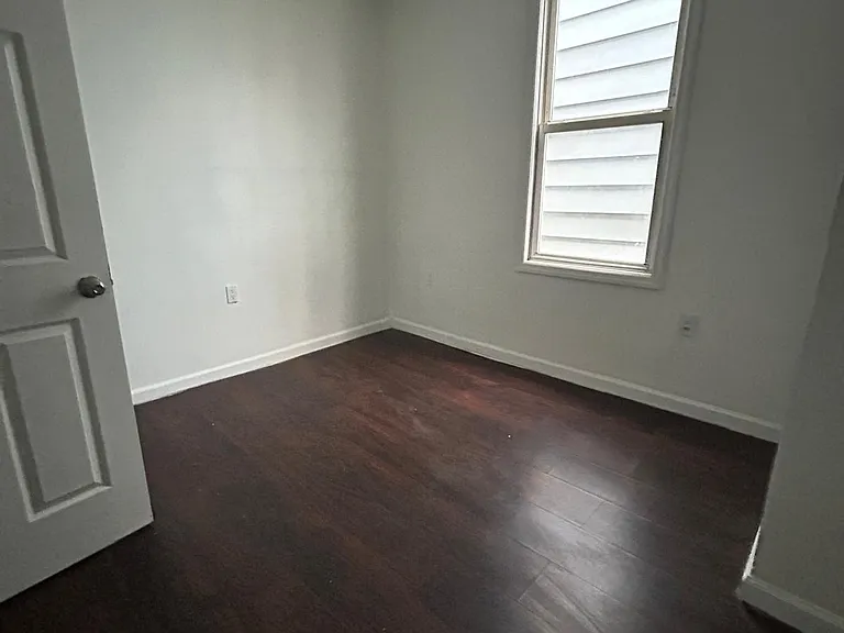 480 Irvine Turner Blvd #2A — Photo 1