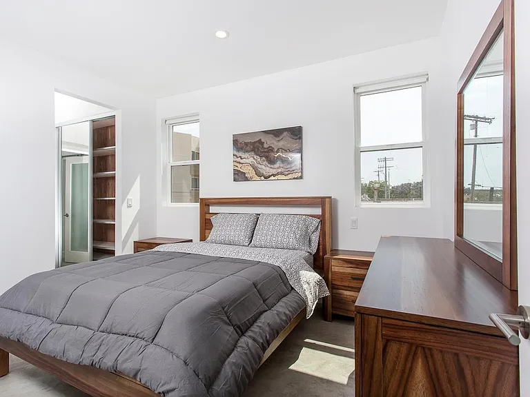 11162 Exposition Blvd #201 — Photo 11