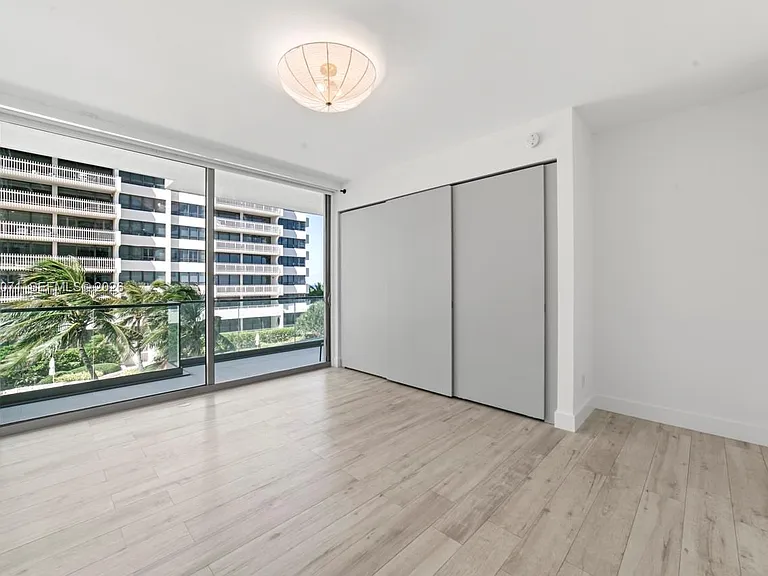 10203 Collins Ave #401 — Photo 28