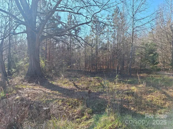 110 Mull Rd #4, Lincolnton, NC 28092