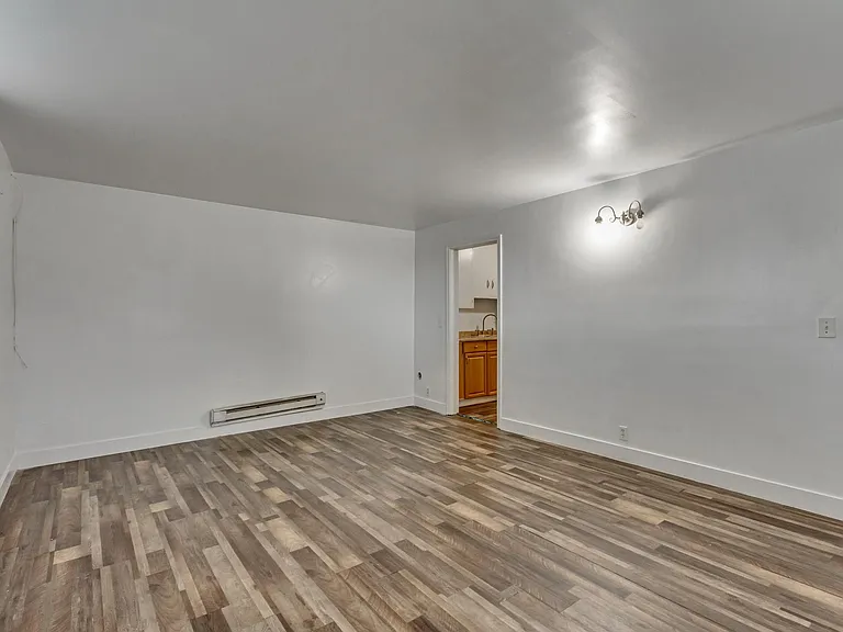 2766 Jefferson Ave #1 — Photo 12