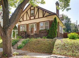 1132 Pacific St, Saint Paul, MN 55106