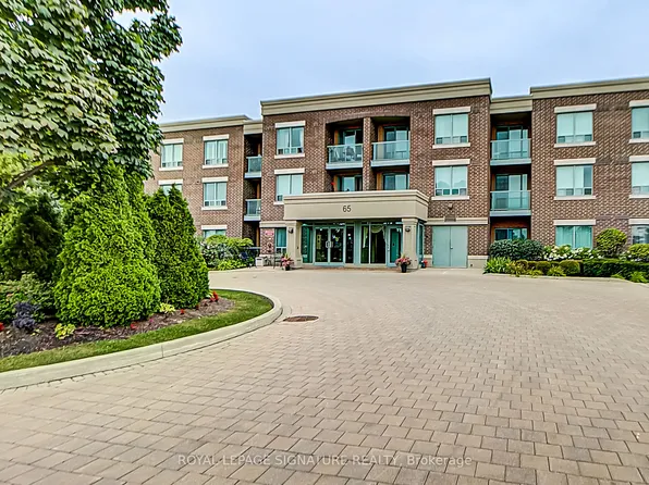 65 Via Rosedale #214, Brampton, ON L6R 3N8