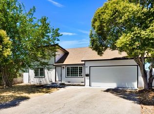 837 Lightwood Ct, Rohnert Park, CA 94928