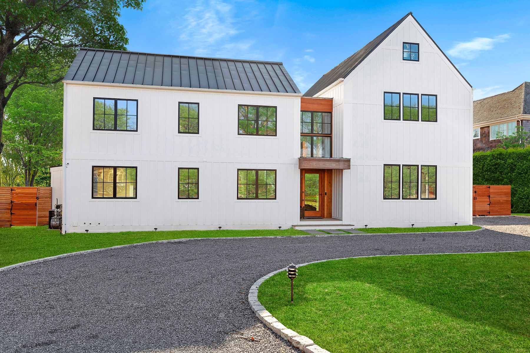 145 Hildreth Ln in Bridgehampton Out East