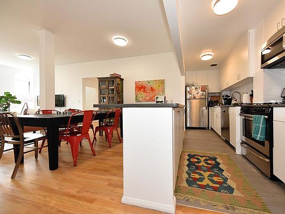 5th image of 160 W 16th St APT 6J
