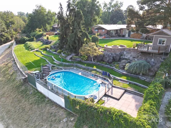 2501 Terrace Dr, Caldwell, ID 83605