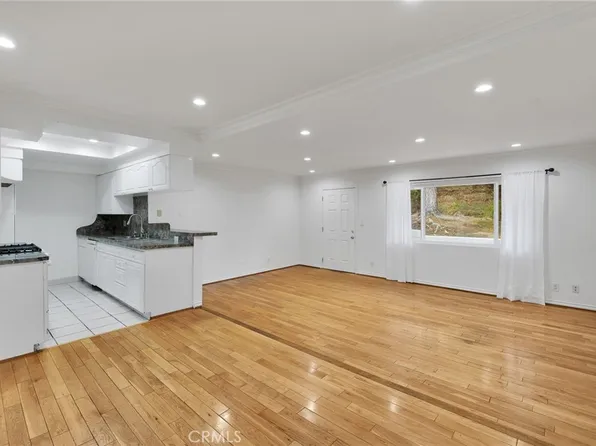 1523 E Windsor Rd APT 103C, Glendale, CA 91205