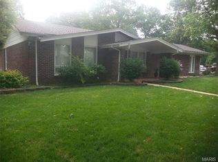 1518 Haviland Dr, Saint Louis, MO 63137