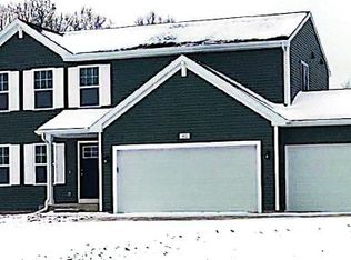 202 Linda Ln, Davisburg, MI 48350