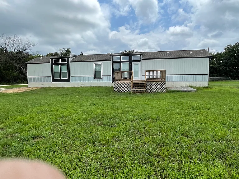 4101 County Road 3221 — Photo 4