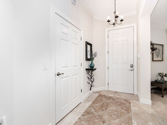 5th image of 10521 Amberjack Way Unit 303