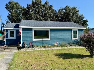 126 Jones St, Holly Ridge, NC 28445