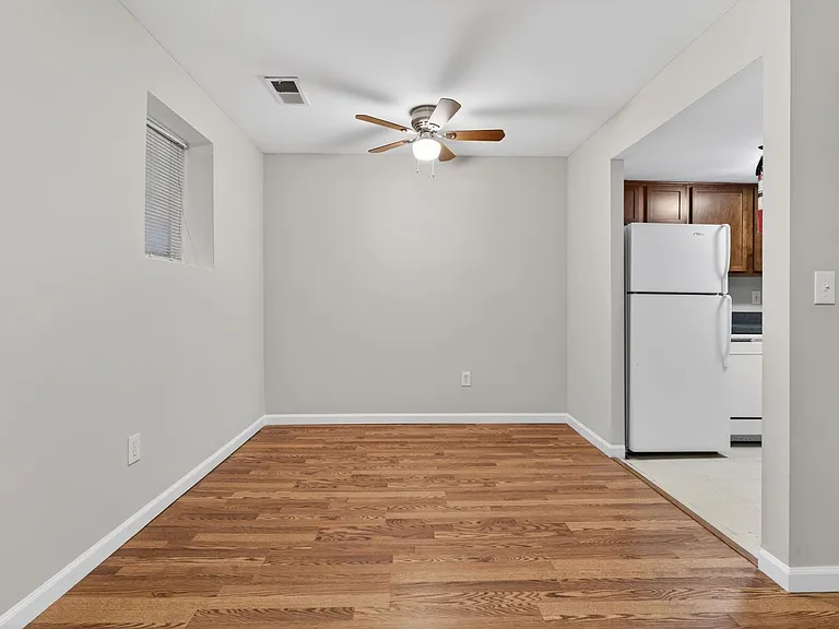 429 Kenyon St NW #T2 — Photo 3