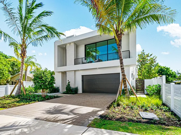 718 Lake Avenue N, Delray Beach, FL 33483