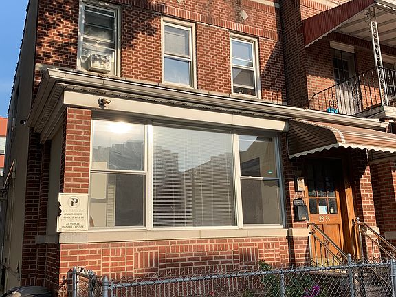 4th image of 2835 36th St