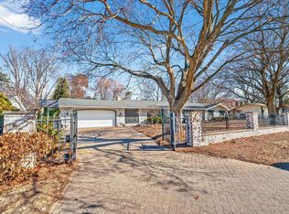 2901 Grandview Boulevard, Madison, WI 53713