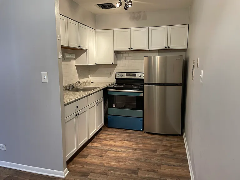 5920 N Kenmore Ave #507 — Photo 11