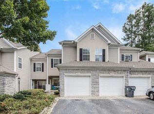 32 Bay Branch Blvd, Fayetteville, GA 30214
