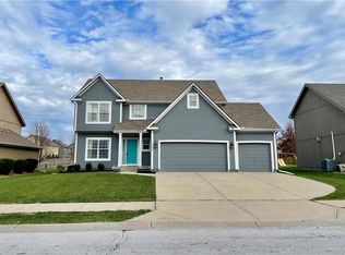 2632 SW Golden Eagle Rd, Lees Summit, MO 64082