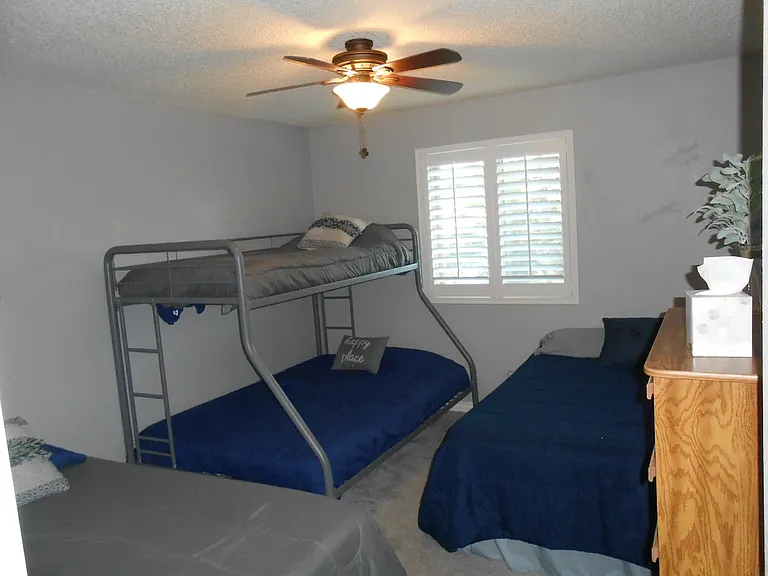 Guest Bedroom 1c