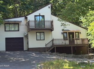 3108 Cherry Ridge Rd, Bushkill, PA 18324