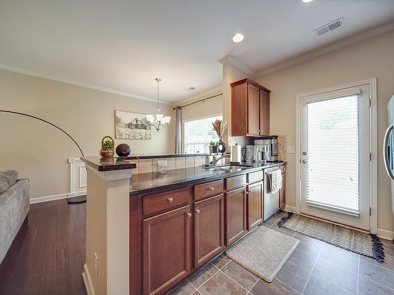 5657 Tipperlinn Way #5657 — Photo 33
