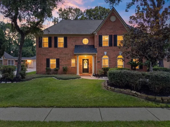 4318 Island Hills Dr, Houston, TX 77059