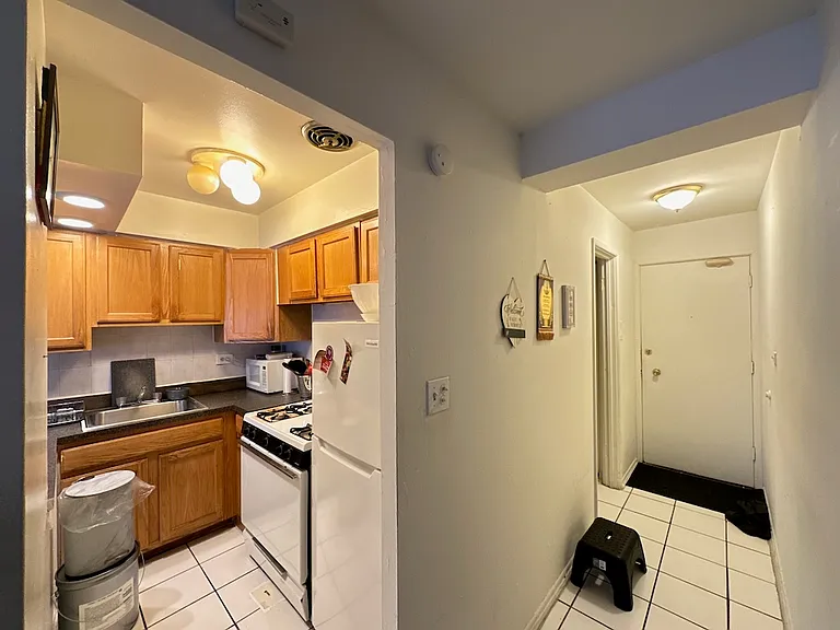 6830 N Sheridan Rd #962 — Photo 16