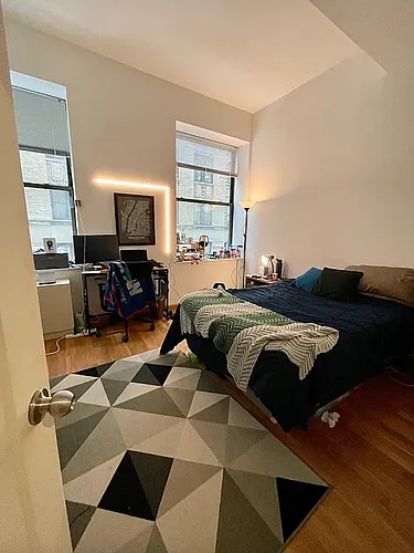99 John St Photo 1