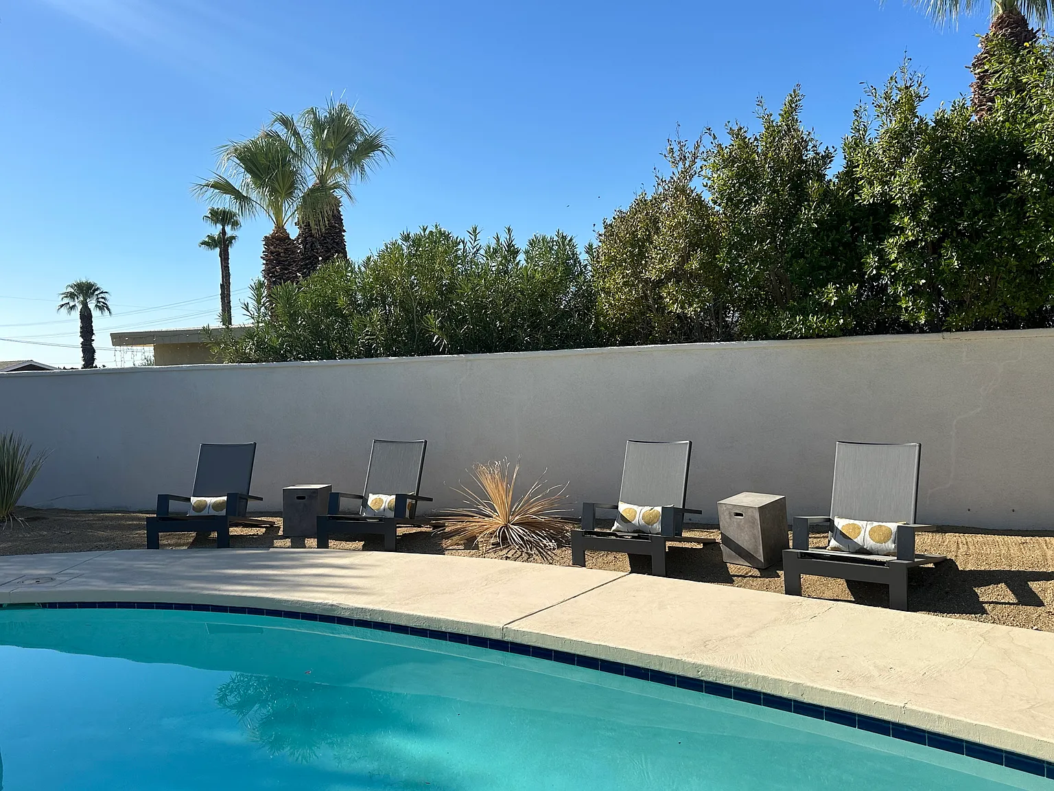 2897 E San Marino Rd — Photo 4
