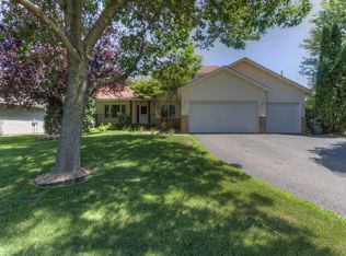 1200 Earle Way, Burnsville, MN 55306