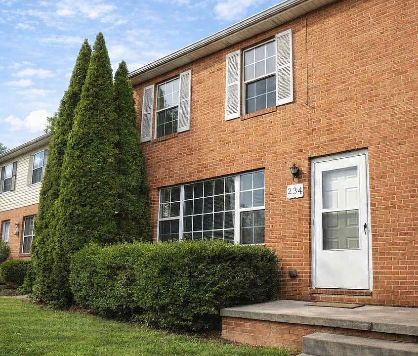1st image of 234 Nottoway Dr