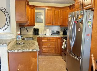 (Undisclosed Address), Deerfield Beach, FL 33064