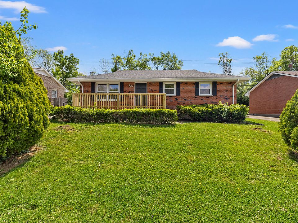 1st image of 421 Hedgewood Dr