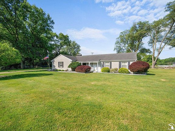 4th image of 6579 Centennial Dr