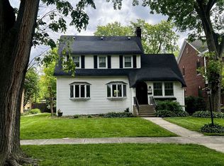 613 S Chester Ave, Park Ridge, IL 60068