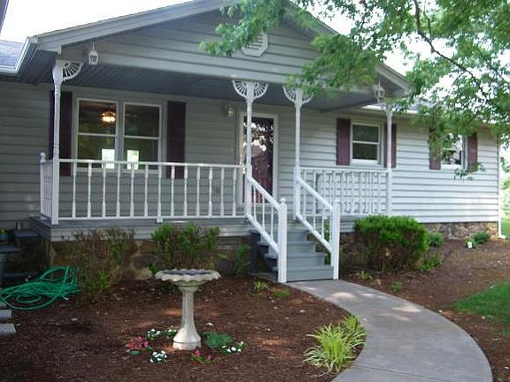 3rd image of 116 Arondale Ct